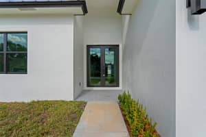 623 Dean Terrace, Port Saint Lucie, FL 34984 Sold 01/16/26