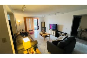 3650 Inverrary Dr 3T, Lauderhill, FL 33319 - MLS#F10539096