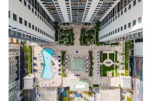 999 SW 1st Ave 3301, Miami, FL 33130 - MLS#F10539105