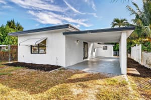1214 Peak Road, Lantana, FL 33462 - MLS#F10539139