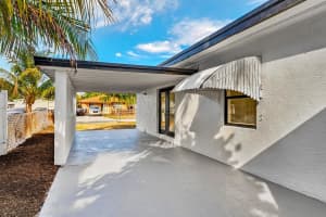 1214 Peak Rd, Lantana, FL 33462 - MLS#F10539139