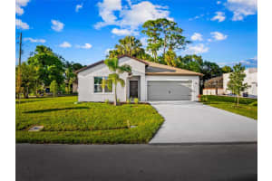 1689 Sw Abingdon Ave, Port Saint Lucie