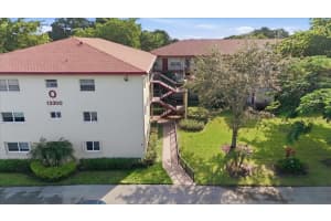 13300 SW 1st St 206o, Pembroke Pines, FL 33027 - MLS#F10539144