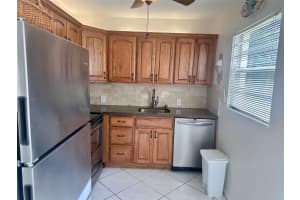 200 Mansfield E 200, Boca Raton, FL 33434 - MLS#F10539147