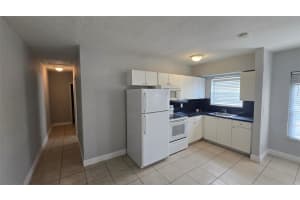 1012 2nd Avenue, Hallandale Beach, FL 33009 - MLS#F10539176