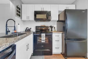 5501 Lakeside Dr 101, Margate, FL 33063 - MLS#F10539201