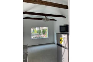 1005 SW Cortez St B, Coral Gables, FL 33134 - MLS#F10539204