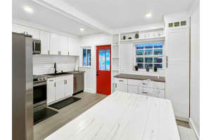 1641 NW 6th Ave, Fort Lauderdale, FL 33311 - MLS#F10539225