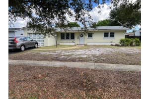 731 Sw 71st Ter, Pembroke Pines