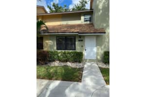 5345 Gate Lake Road, Tamarac, FL 33319 - MLS#F10539279