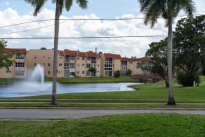 9061 Sunrise Lakes Blvd 109, Sunrise 9061 Sunrise Lakes Blvd 109, Sunrise