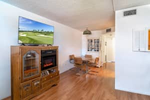 9061 Sunrise Lakes Boulevard, Sunrise, FL 33322 - MLS#F10539322