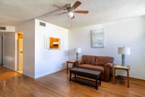 9061 Sunrise Lakes Boulevard, Sunrise, FL 33322 - MLS#F10539322