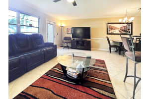 1024 Ashby D 1024, Deerfield Beach, FL 33442 - MLS#F10539339