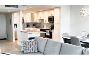 531 N Ocean Blvd 1601, Pompano Beach, FL 33062 - MLS#F10539350