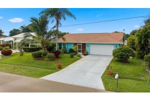 2360 Bordeaux Court, Port Saint Lucie, FL 34952 - MLS#F10539381