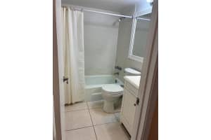 257 S Cypress Rd, Pompano Beach, FL 33060 - MLS#F10539387