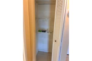 257 S Cypress Rd, Pompano Beach, FL 33060 - MLS#F10539387