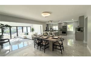 1424 Adams St, Hollywood, FL 33020 - MLS#F10539399