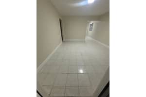 7371 Nw 37th Street 4, Davie, Fl 33024, Davie