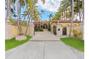 555 Ocean Boulevard, Golden Beach