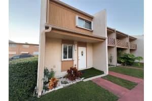 2831 Pierce St 100, Hollywood, FL 33020 - MLS#F10539479