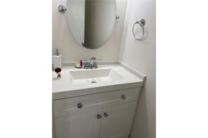 2831 Pierce St 100, Hollywood, FL 33020 - MLS#F10539479