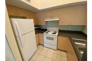 4211 San Marino Blvd 305, West Palm Beach