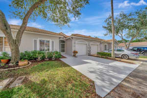 4746 SW 12th Pl 1, Deerfield Beach, FL 33442 - MLS#F10539498