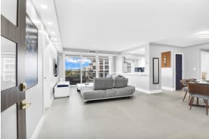 2701 N Ocean Blvd 15b, Fort Lauderdale