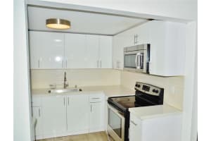 4770 Nw 10th Court 312, Plantation, Fl 33313, Plantation