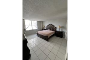 1865 Ocean Drive, Hallandale Beach, FL 33009 - MLS#F10539665