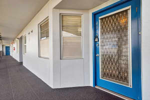 650 124th Terrace, Pembroke Pines, FL 33027 - MLS#F10539695