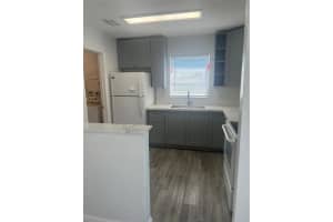 560 SW 14th St, Deerfield Beach, FL 33441 - MLS#F10539725