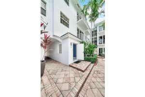 2725 NE 8 AVE 113, Wilton Manors, FL 33334 - MLS#F10539731