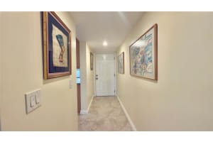 1516 Whitehall Dr 303, Davie, FL 33324 - MLS#F10539739