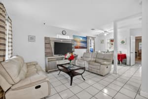 1525 14th Court, Fort Lauderdale, FL 33311 - MLS#F10539756