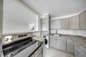 20 NW 7th Ave, Pompano Beach, FL 33060 - MLS#F10539770