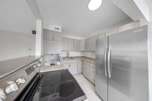 20 NW 7th Ave, Pompano Beach, FL 33060 - MLS#F10539770