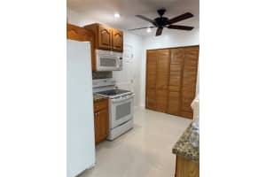 5635 Grant St, Hollywood, FL 33021 - MLS#F10539831