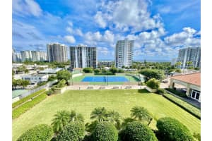 3020 NE 32nd Ave 905, Fort Lauderdale, FL 33308 - MLS#F10539859