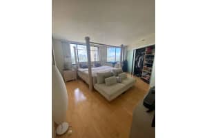 540 Brickell Key Dr 1214 Miami, FL 33131 - Off Market