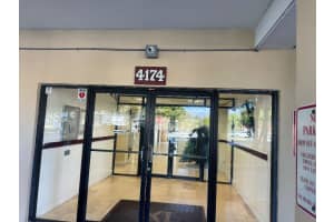 4174 Inverrary Drive, Lauderhill, FL 33319 - MLS#F10539875