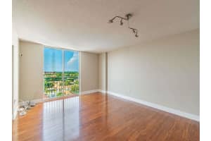 3000 Coral Way 1108, Miami