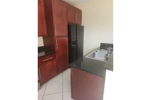 484 NW 43rd St, Oakland Park, FL 33309 - MLS#F10539892