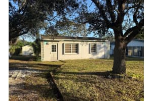 332 24th Pl, Vero Beach, FL 32962 - MLS#F10539896