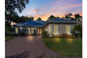 1090 Buckhead Drive, Vero Beach, FL 32968 - MLS#F10539911