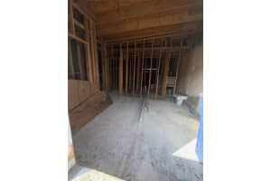 107 S 23rd St, Fort Pierce, FL 34950 - MLS#F10539924