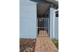 5239 NW 198th Ter, Miami Gardens, FL 33055 - MLS#F10539965