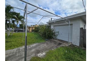2702 Hayes Street, Hollywood, FL 33020 - MLS#F10539981